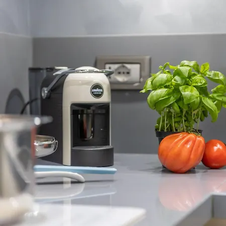 Loving - Eine Hochmoderne Drei-zimmer-wohnung Am By Interhome Apartamento *